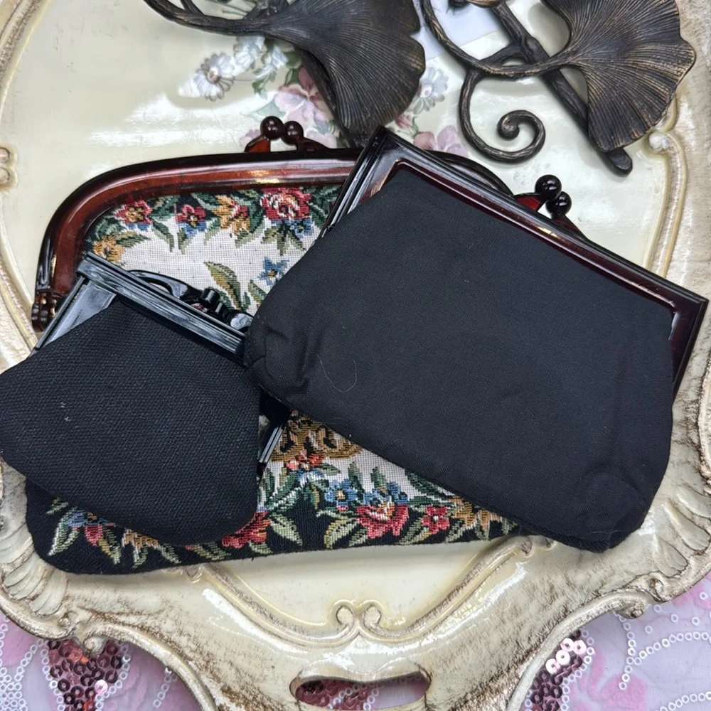 VINTAGE SET OF 3 FLORAL VICTORIAN COIN PURSE - Picture 4 of 7